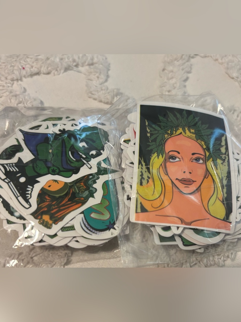 100pk green friendly stickers